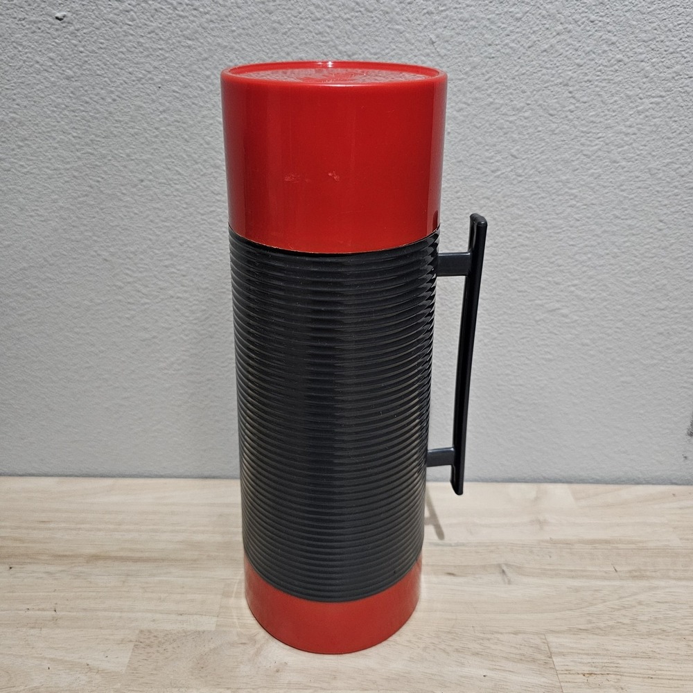 Vintage USA Aladdin Dura Clad Thermos Vacuum Bottle 2650 1 Quart Red Gray